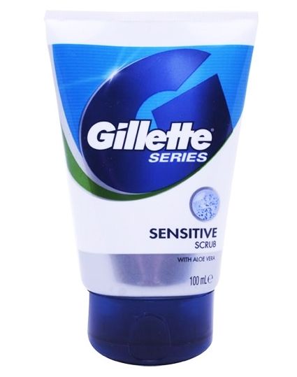 Gillette Sensitive Scrub - With Aloe Vera